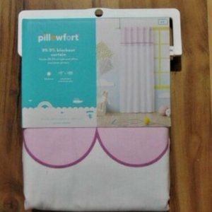 Pillowfort  Scallop Valence Blackout Window Panel